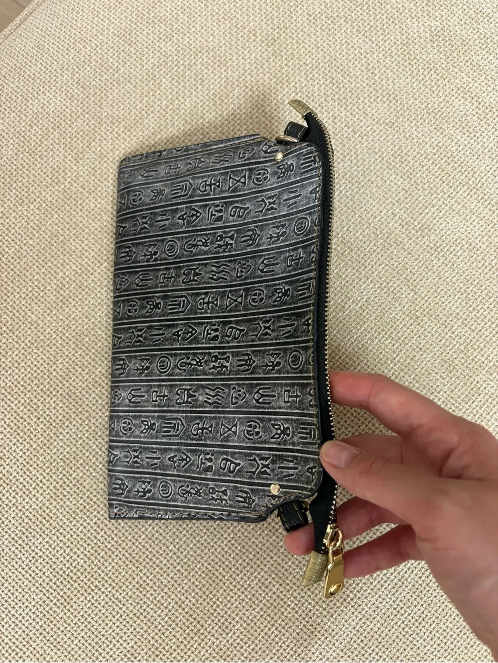 N/A textured clutch